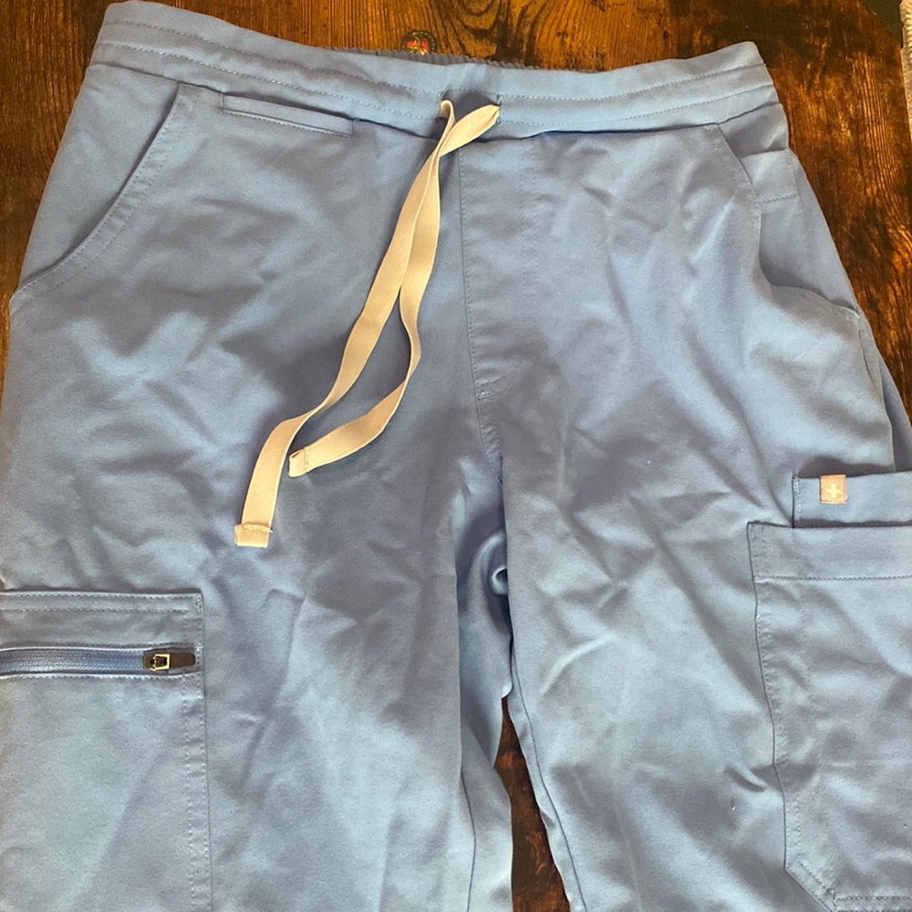 XS light blue Figs scrub bottoms